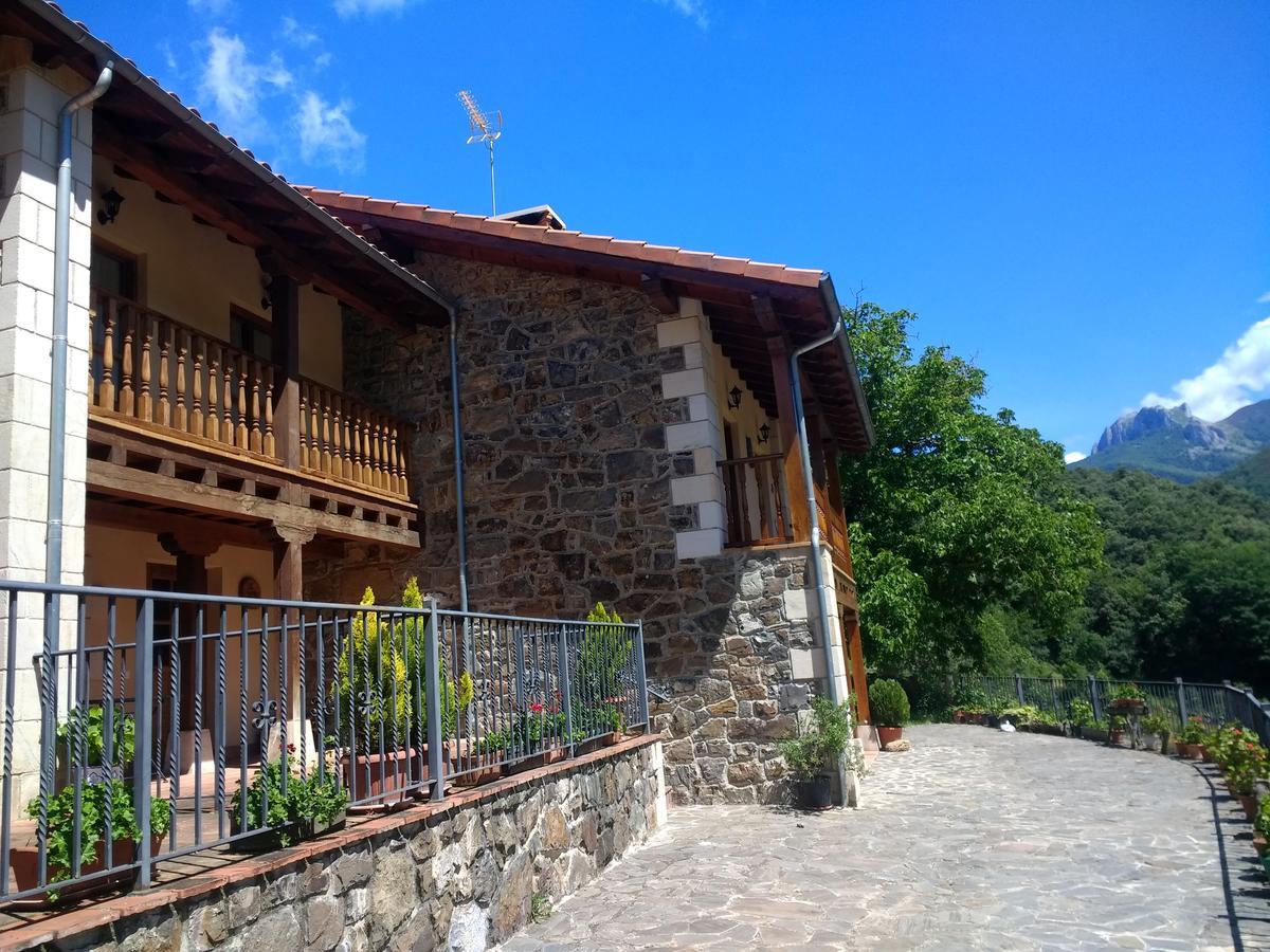 Viviendas Rurales Aldea De Dosamantes Pesaguero-La Parte Екстер'єр фото
